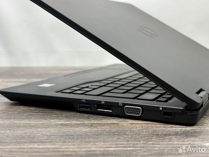 Fujitsu LifeBook U727