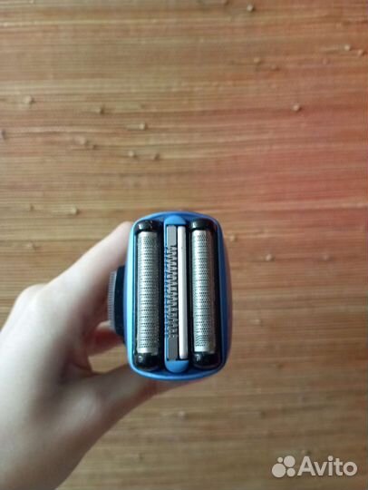 Бритва электрическая braun