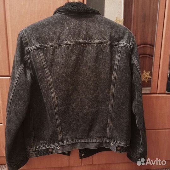 Levis шерпа черная