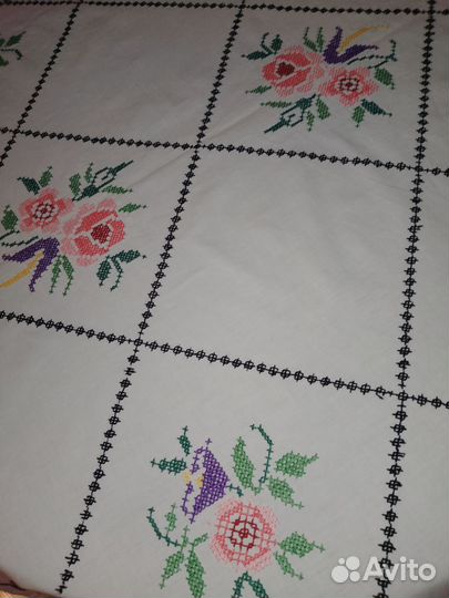 Скатерть Винтаж Европа 112х146 Вышивка