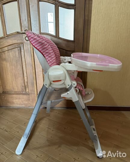 Детский стульчик для кормления chicco