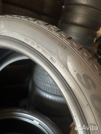 Pirelli Scorpion Winter 285/40 R22 и 325/35 R22