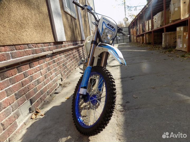 Мотоцикл Кросс/Эндуро Motoland XT250HS