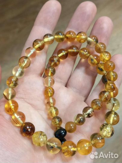 Бусы шарики из натурального янтаря с включениями