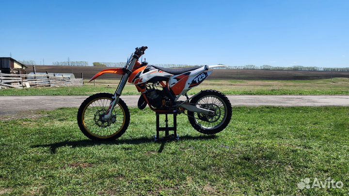 Кросс-эндуро мотоцикл KTM 125 sx