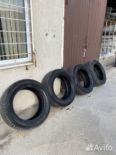 Nokian Tyres Hakkapeliitta 8 SUV 275/55 R20