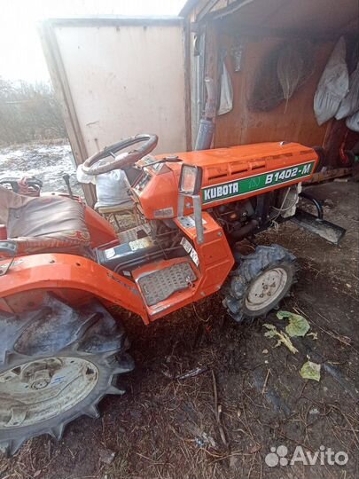 Мини-трактор Kubota В1402, 2002