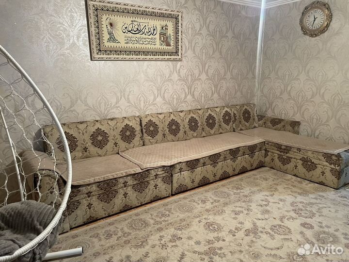 Продаю холл