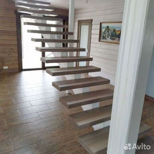 Лестница из ясеня