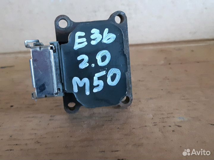 Катушка зажигания BMW 1726177