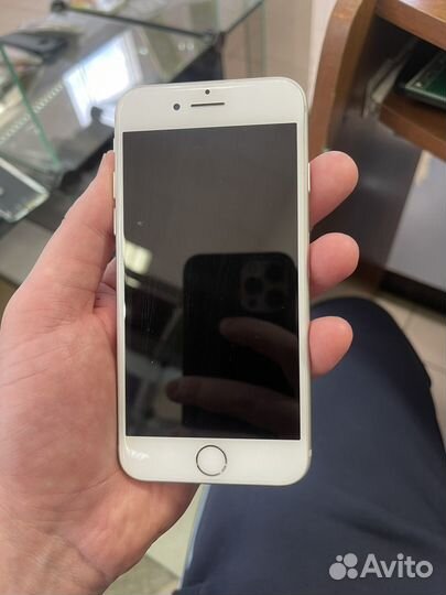 iPhone 7, 128 ГБ