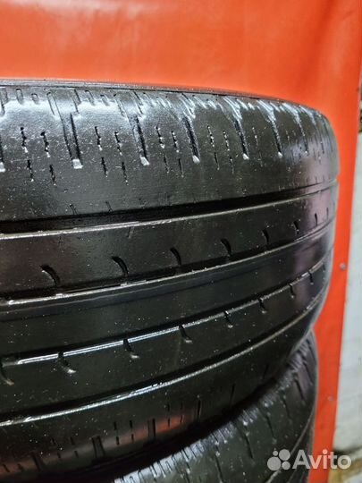 Goodyear EfficientGrip SUV 4x4 225/60 R18 100H