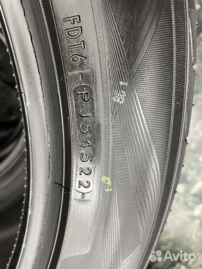 Yokohama Advan Sport V105T 295/40 R21 111Y