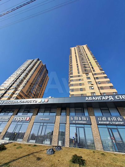 2-к. квартира, 70 м², 7/25 эт.