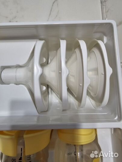 Молокоотсос электрический двойной medela