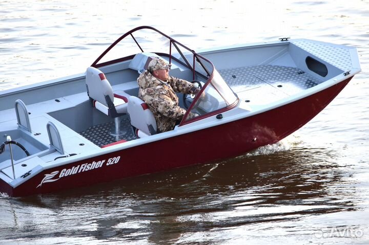 Новый катер Gold Fisher 520 DCM от производителя