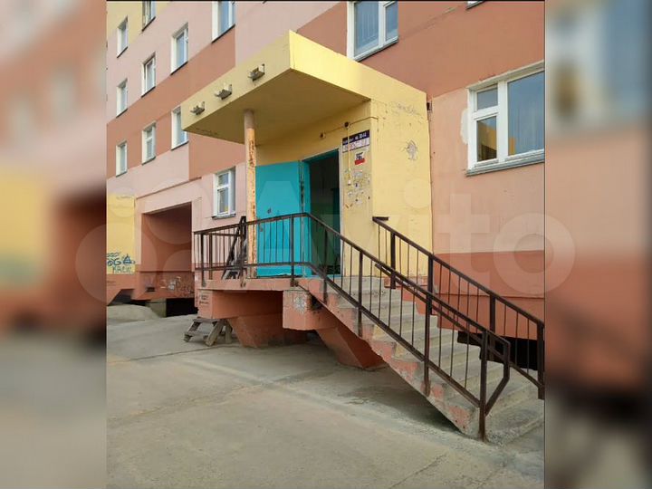 2-к. квартира, 58 м², 2/5 эт.