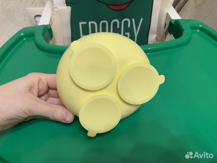 Тарелка детская на присоске силиконовая