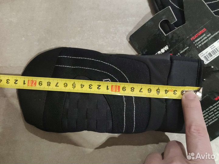 Варежки для сноуборда или горных лыж горнолыжные