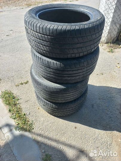 Dunlop SP Sport 2000 225/50 R16 92