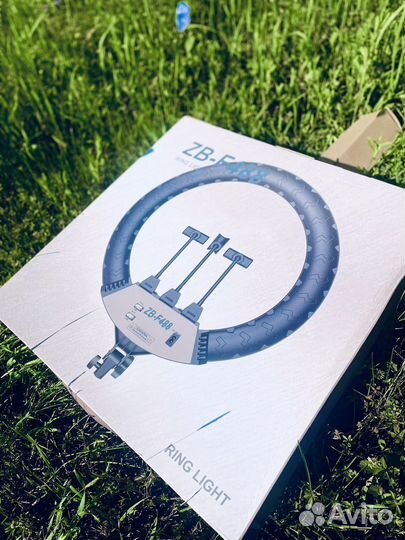 Кольцевая лампа 55 см, со штативом