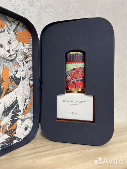 Floraiku One Umbrella For Two