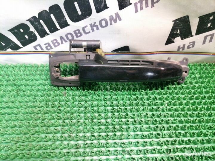 Ручка двери внешняя передняя правая Toyota Ipsum