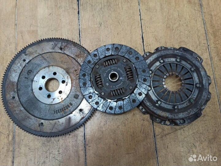 Комплект сцепления Opel Corsa D Z12XEP 2007