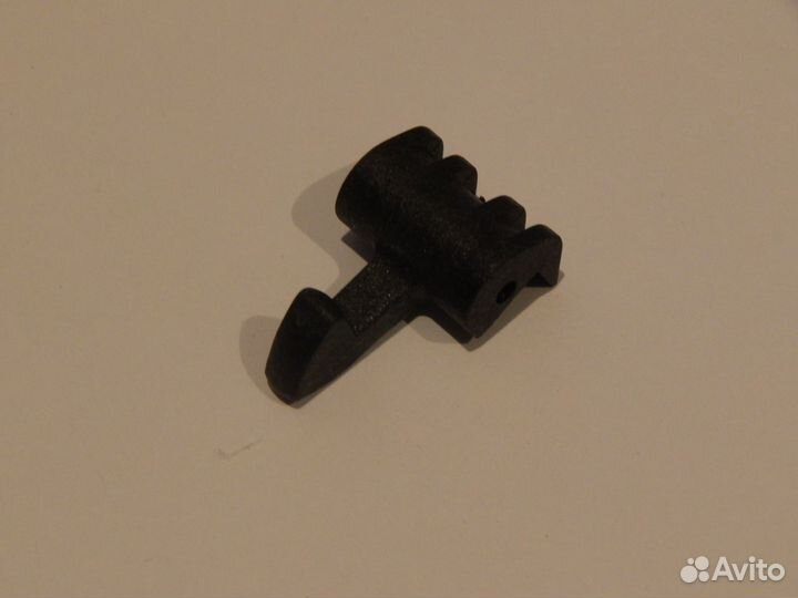 Крючок, защелка стиральной машины Whirlpool