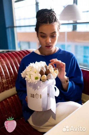 Клубника в бельгийском шоколаде с доставкой