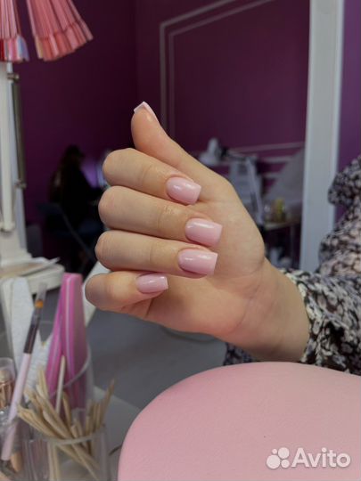Наращивание ногтей