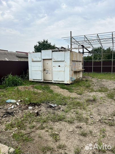 Ларек металлический