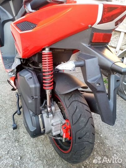 Скутер 125куб