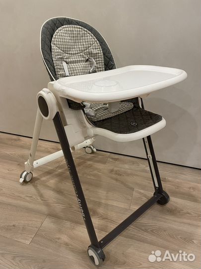 Стульчик для кормления Happy Baby Berny Basic