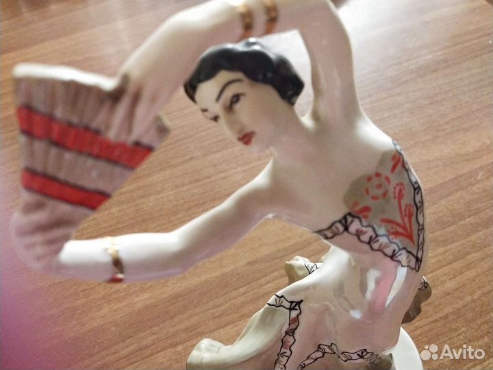 Фарфоровые статуэтки СССР балерина