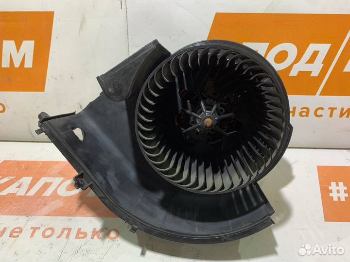 Моторчик печки BMW X5 E70 2007