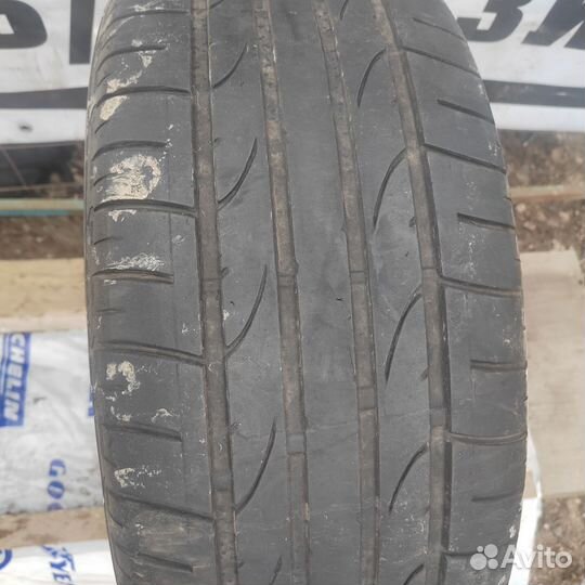 Bridgestone Dueler H/P 235/55 R17