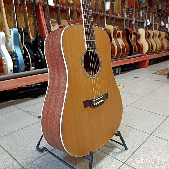 Акустическая гитара Crafter D-7 с чехлом