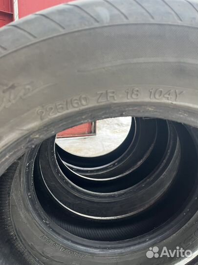 Vanderbilt Arctic Claw Winter TXI 225/60 R18