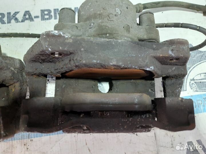 Суппорта тормозные передние BMW 5-серия E39 LCI