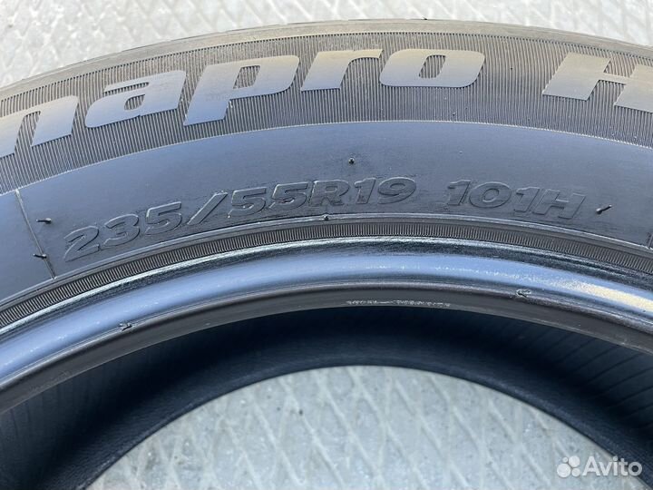 Hankook Dynapro HP2 RA33 235/55 R19