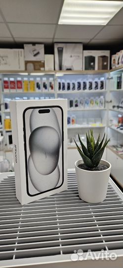 iPhone 15, 128 ГБ