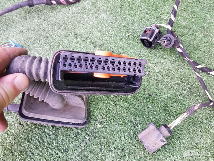 Жгут проводки двери задний правой Volkswagen