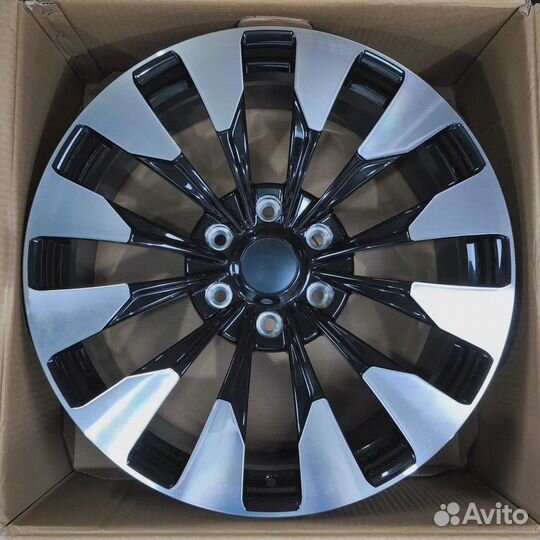 Кованые диски R22 на Tank 400 / Танк