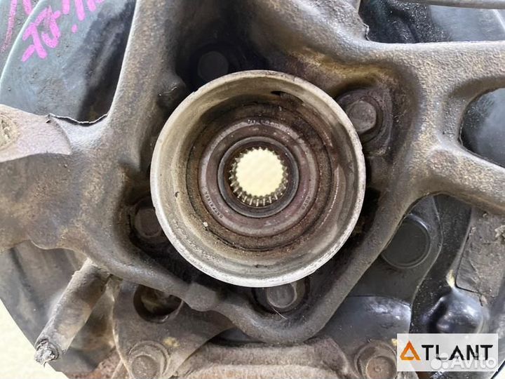 Ступица задняя левая toyota wish