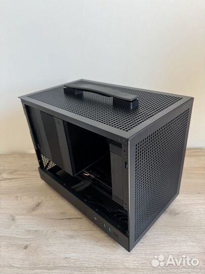 Itx компьютер. 14600k + 32Gb + 16Gb 4070ti super