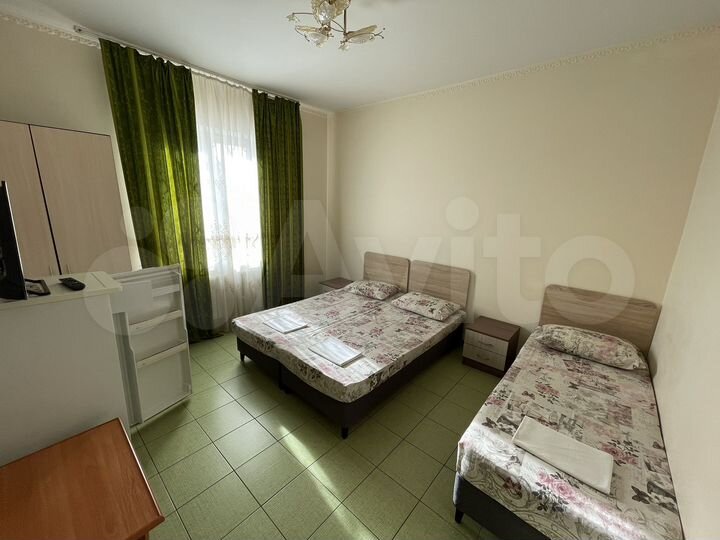 Коттедж 800 м² на участке 12 сот.