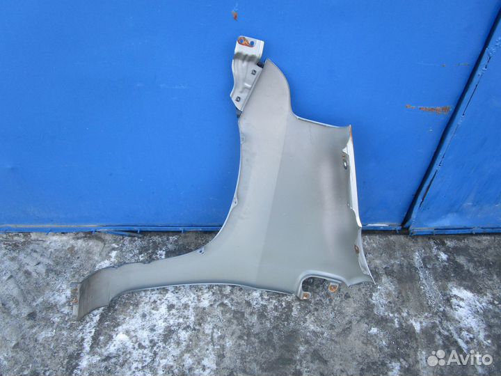 Крыло правое honda mobilio (Хонда Мобилио) GB1