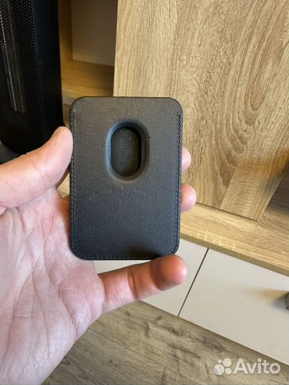 Картодержатель для iPhone