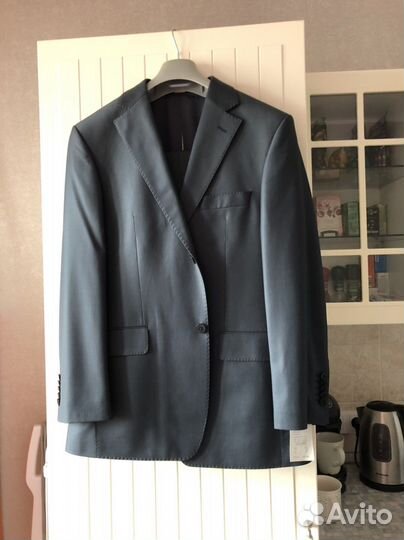 Костюм мужской тёмно-синий 48/4 новый
